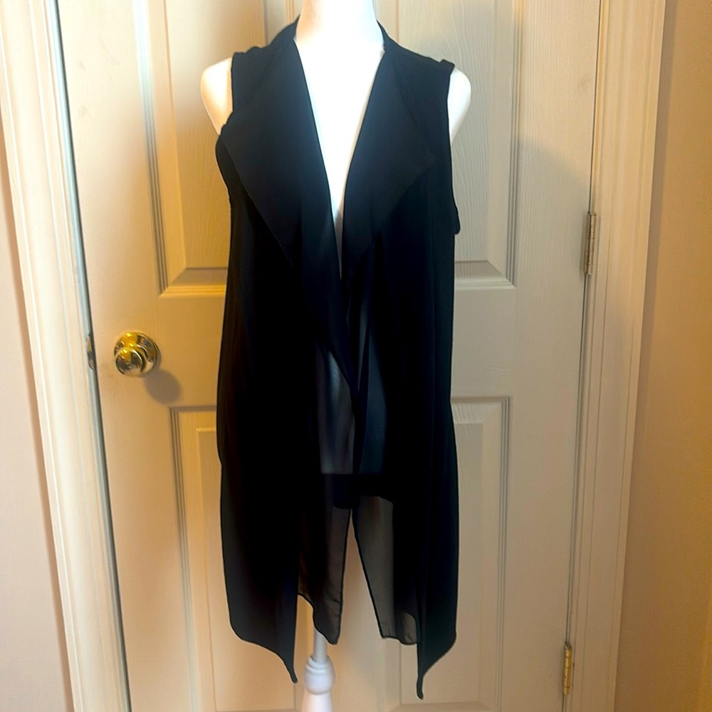 Preloved sleeveless cardigan